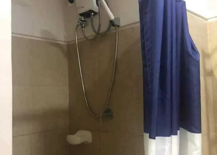 Field Residences Condotel Near Airport Apartamento *